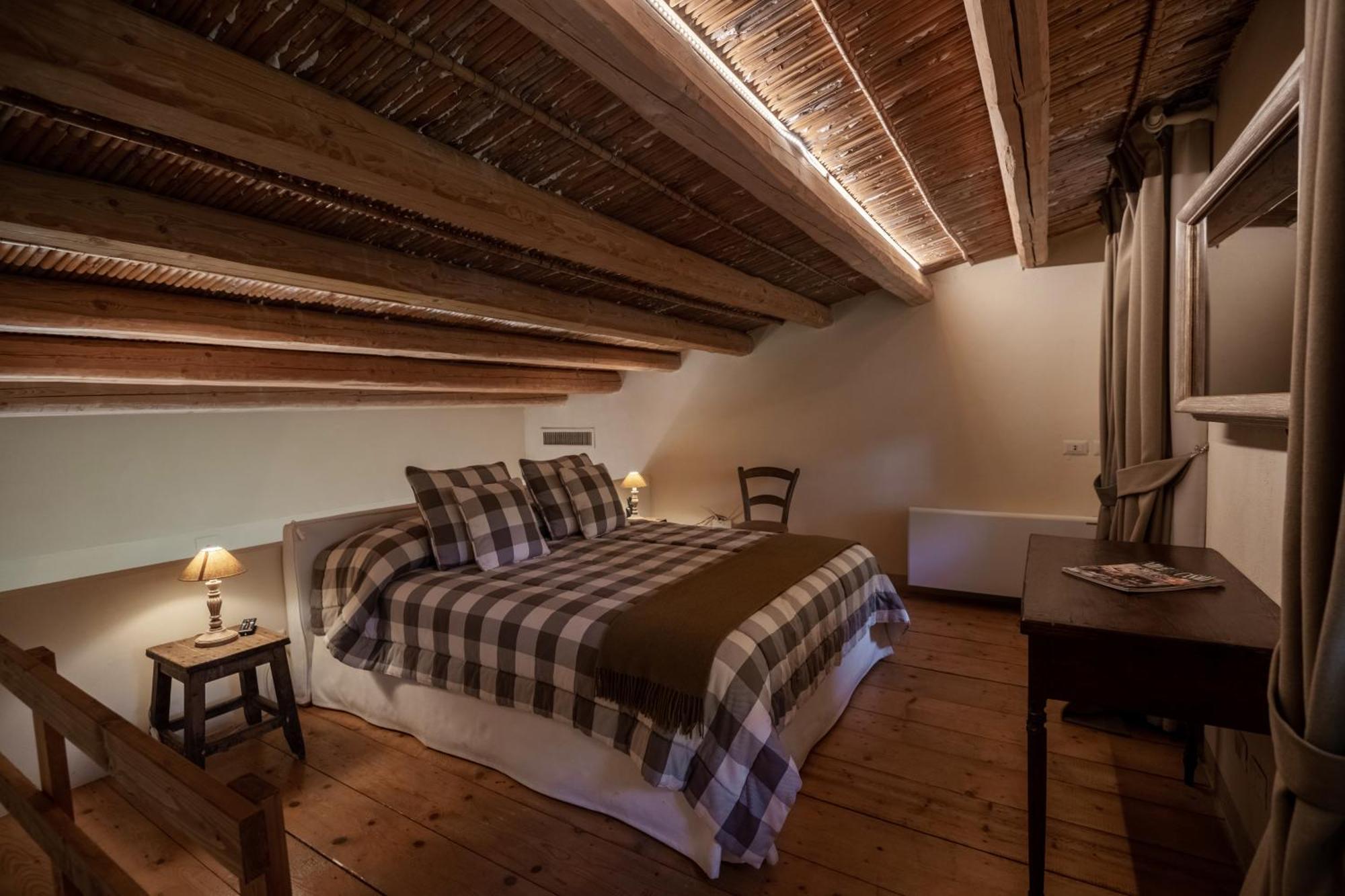 Castello Camemi Hotel Vizzini Kültér fotó